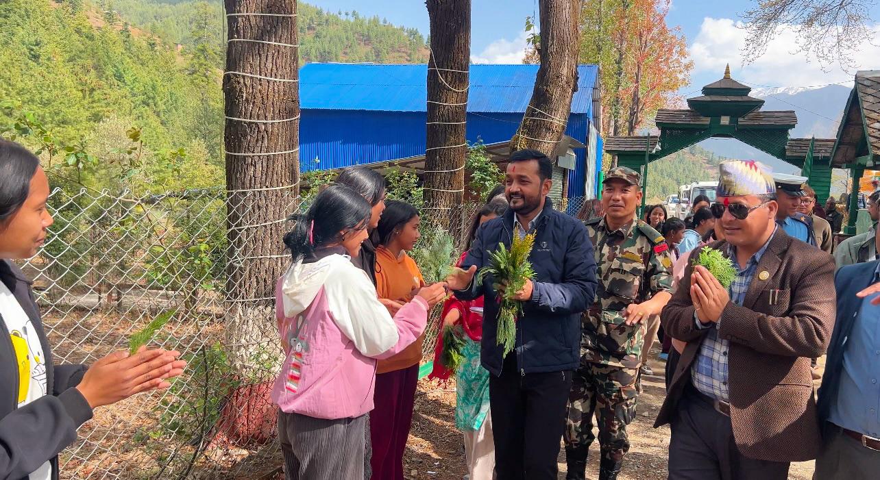 सपना देख्न सक्ने र त्यो सपना पूरा गर्न सक्ने जनशक्ति कर्णाली प्रदेशमा छ : खानेपानी मन्त्री यादव